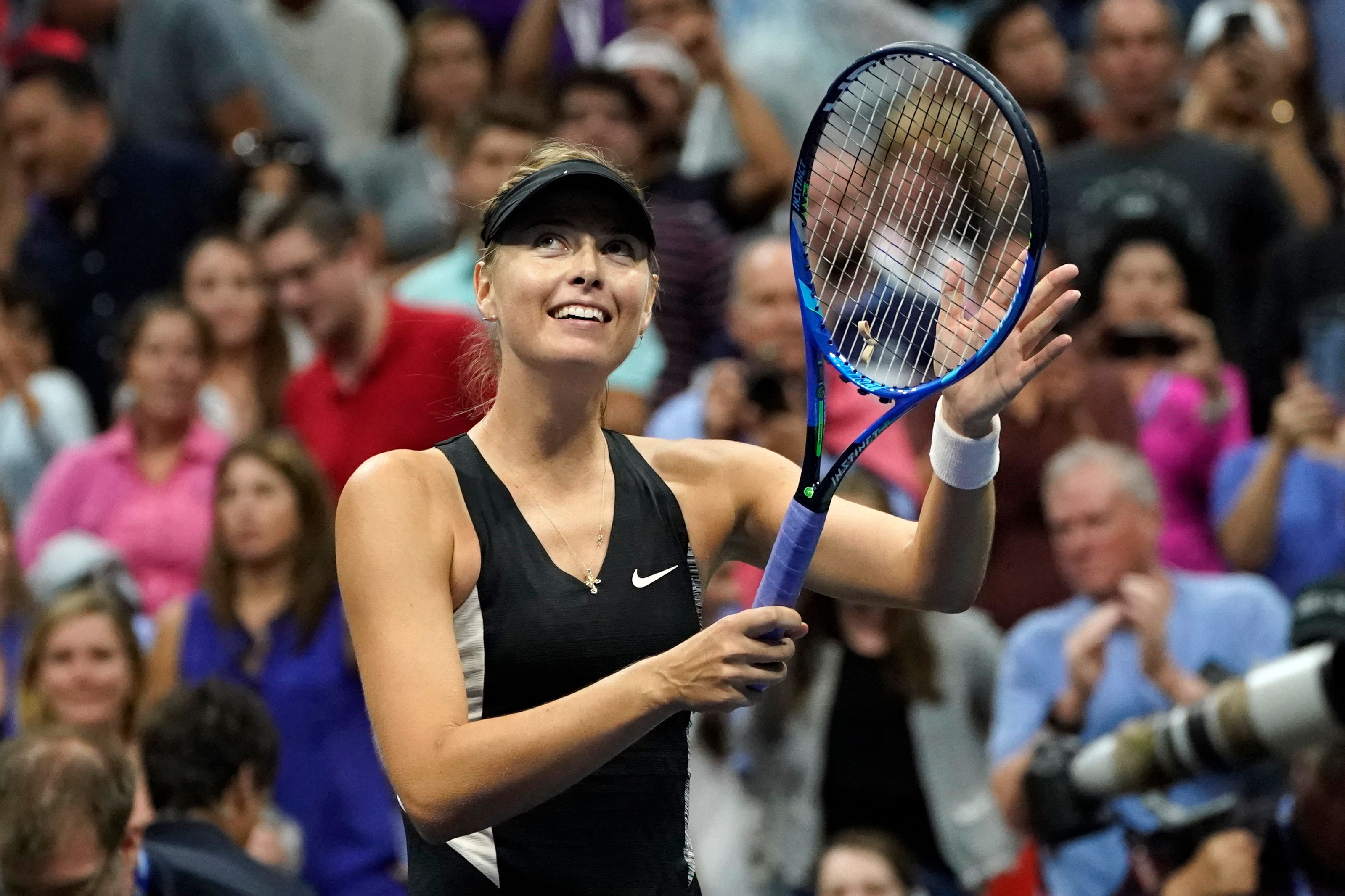 莎拉波娃重返赛场，晋级下一阶段首场状态出色，皇家马德里观众沸腾！